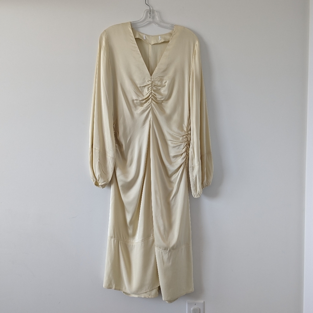 Elegant Day Birger Et Mikkelsen "Melissa" Cream Viscose Dress, Size 40